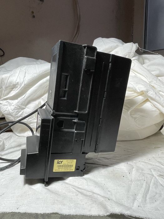 Купюроприемник ICT A7/V7