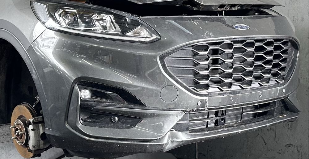 Ford Kuga para choques farois frente fibra radiador centralina motor