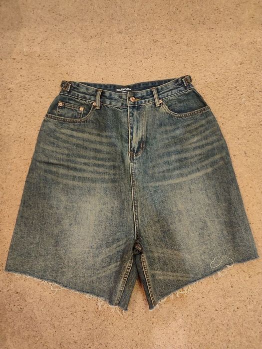 шорты Balenciaga Washed Green
