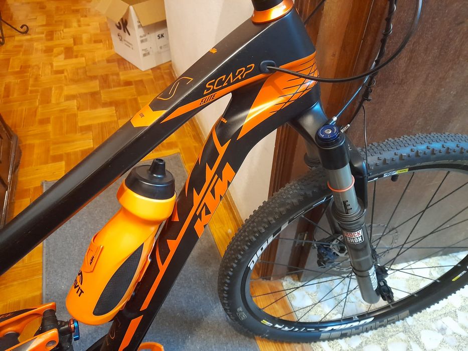Bicicleta Carbono KTM Scarp Elite
