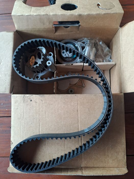 Rozrząd i pompa wodna volkswagen b5