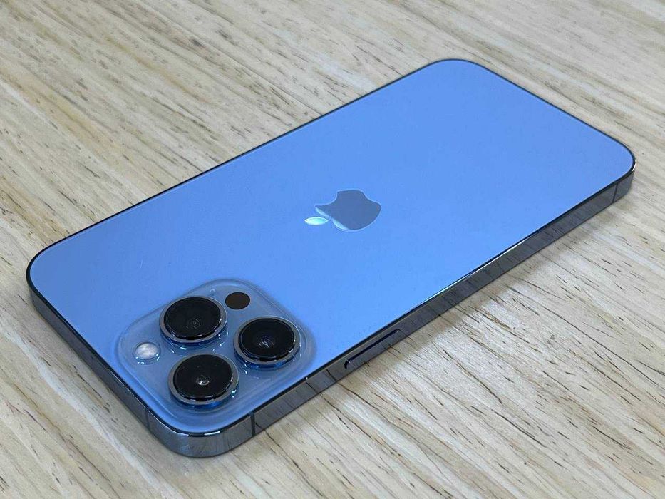 /13869/ iPhone 13 Pro Max 256GB Sierra Blue     Обмін Розстрочка Гарантія