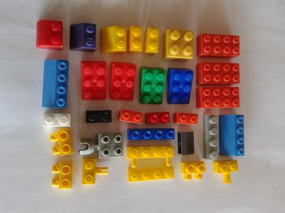 Lote de peças tipo Lego