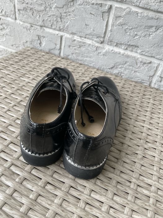 Туфлі дитячі 34 розмір