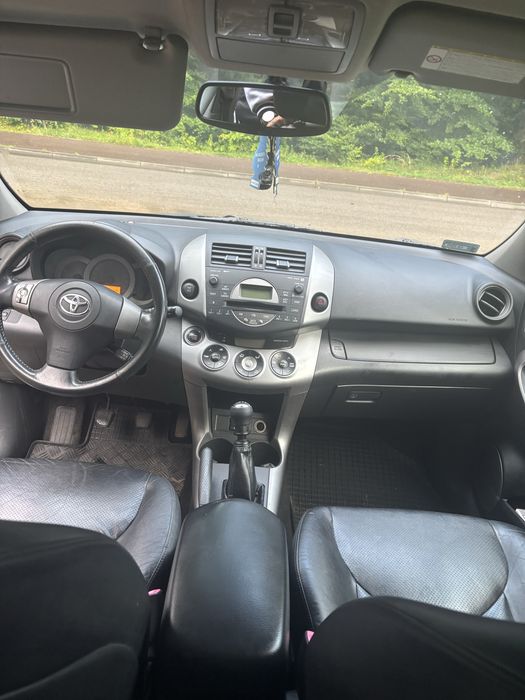Toyota RAV-4