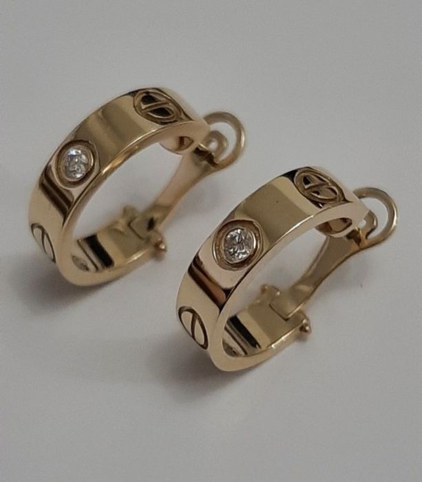 Золотые серьги Cartier Love с бриллиантами. Розовое золото