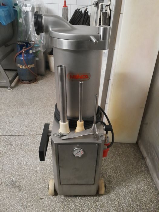 Nadziewarka hydrauliczna Mainca