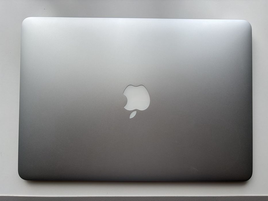 Macbook Air 13” (2017) 256 GB