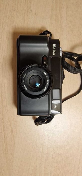 Konica Hexar af 35mm F2