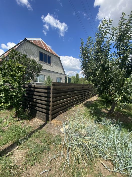 Продам приватний будинок.