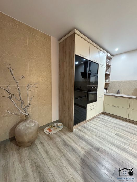 Продається будинок з євроремонтом