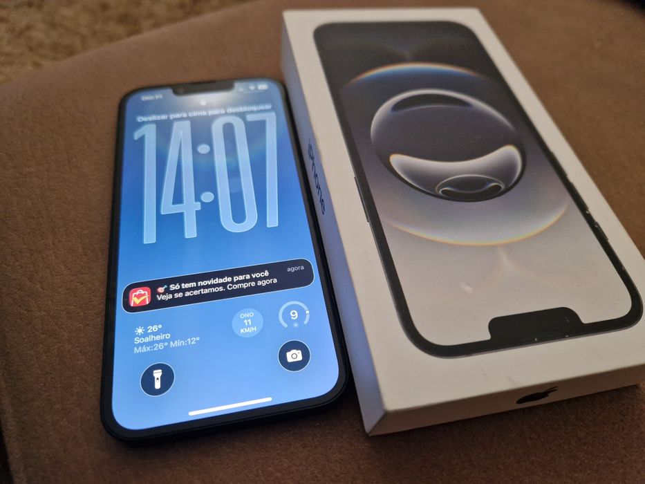 Iphone 16e preto