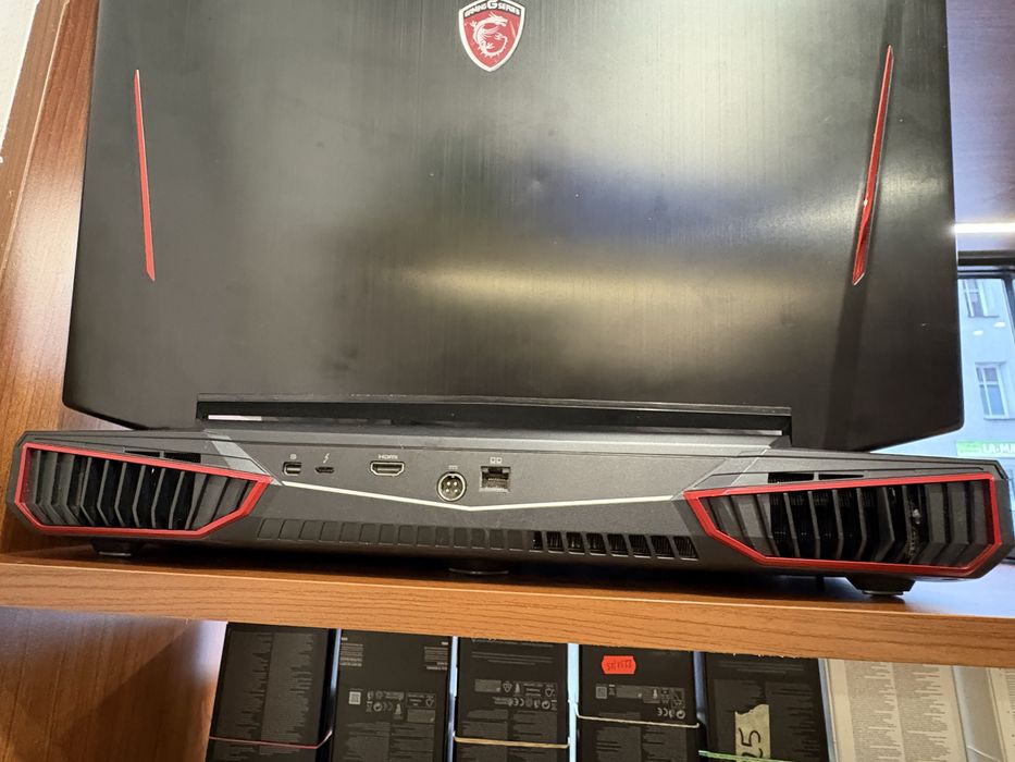 [4802/25] Laptop MSI - MS1815