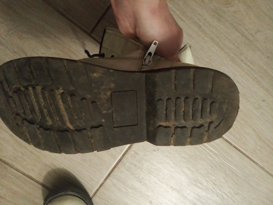 Trapery.botki.kozaki białe r.38