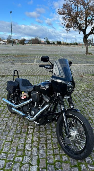 Harley davidson dyna street bob