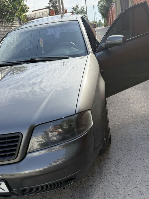 Продам Ауди А6 авто