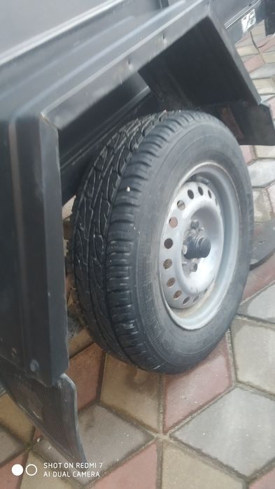Прицеп для машини перевезення