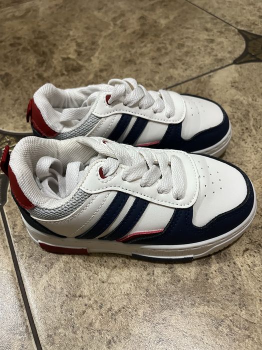 Продам взуття дитяче