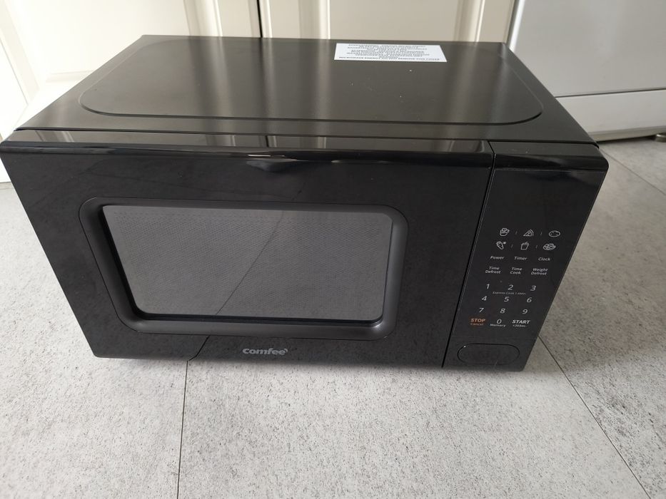 Kuchenka mikrofalowa Comfee