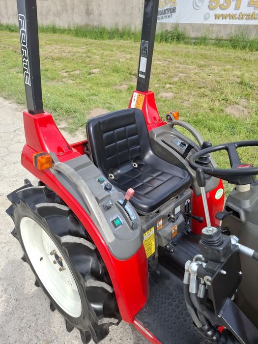 Traktorek japoński 4x4 Yanmar AF 18 z turem piękny stan wspomaganie rewers