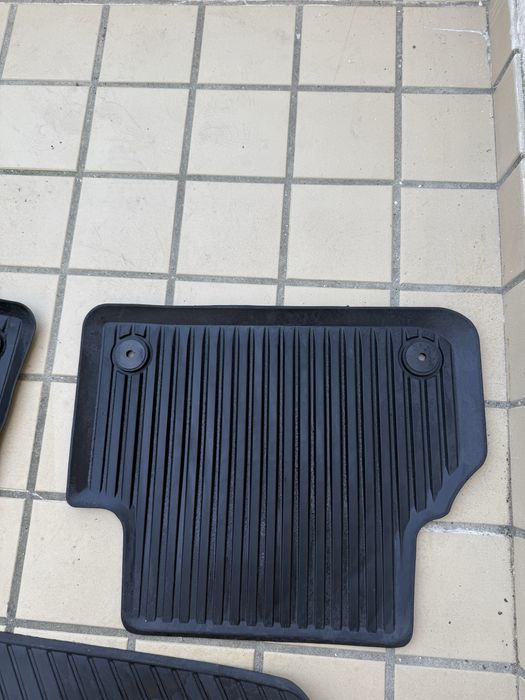 Tapetes borracha originais audi A4 B9