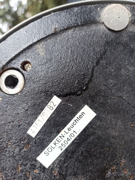 Klasyk, stojąca lampa Solken-Leuchten.