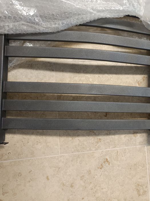 Grzejnik łazienkowy ciemny grafit