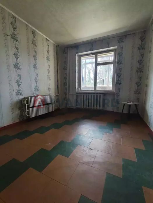 Продам 2-кімнатну квартиру в Придніпровську, вул. Космонавтів