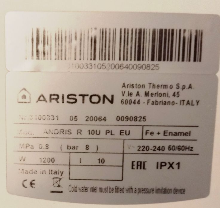 Podgrzewacz wody Ariston i Regent