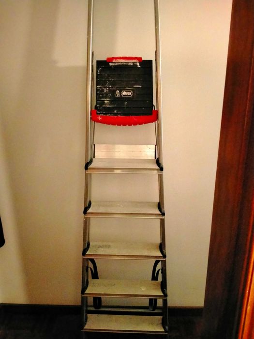 Escada home & garden