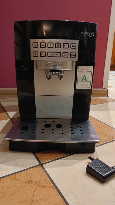 Ekpres do kawy Delongi