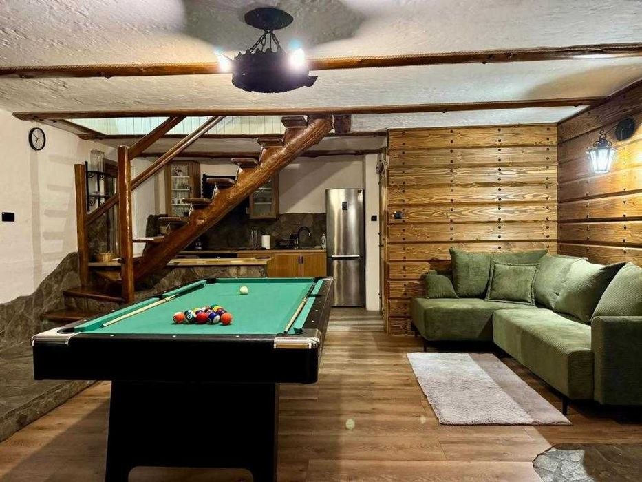 PARTY HOUSE-wynajem domu w górach na wyłączność z sauną balią bilardem