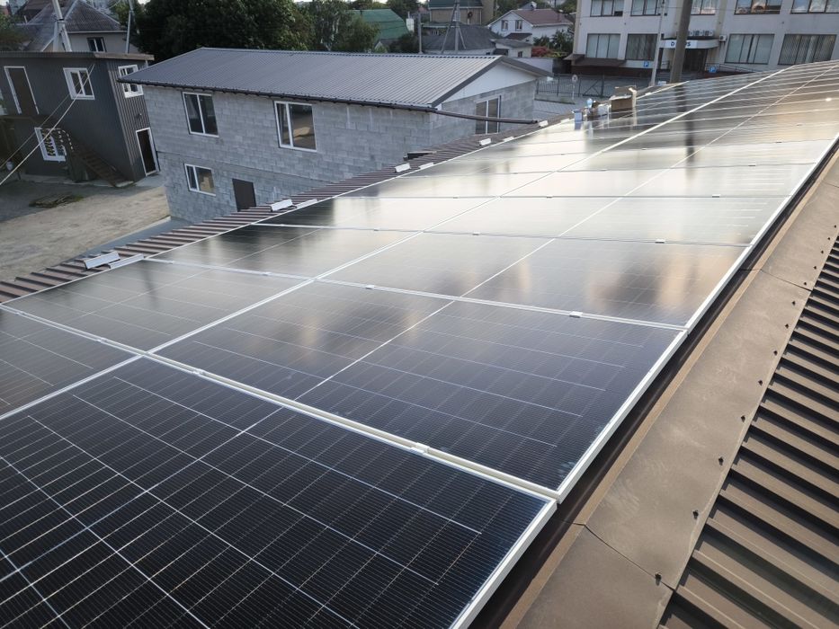 Монтаж солнечных панелей, инверторов. Електрик. СЕС. Сонячні панелі.