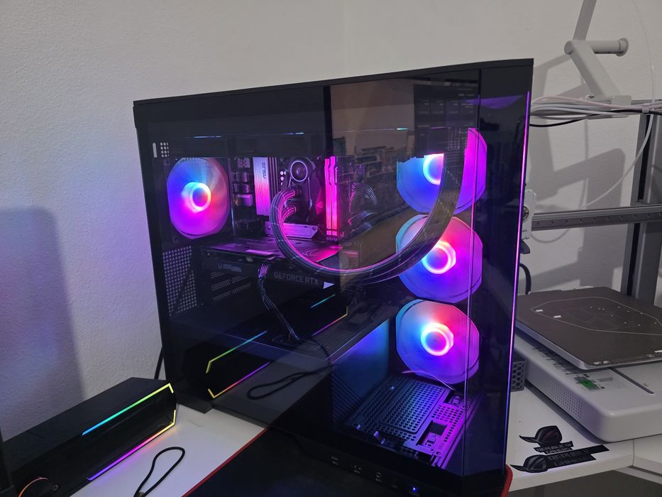 Torre gaming Am5 RX9070XT 16GB nova a estrear