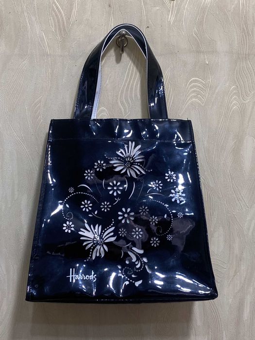 Сумка лаковая Harrods