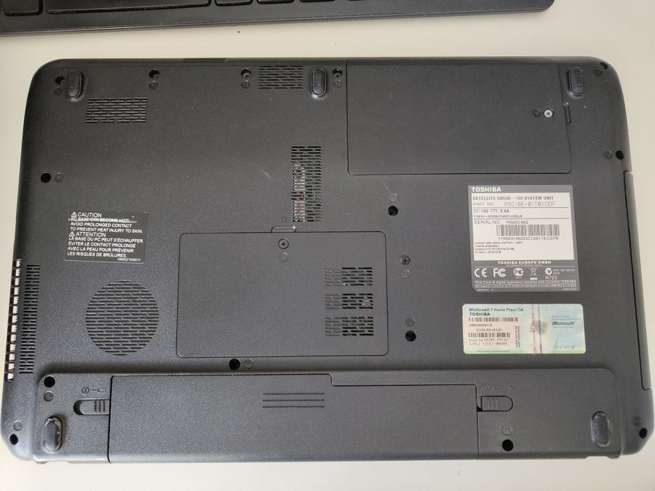 Portátil Toshiba Satellite C650D para peças