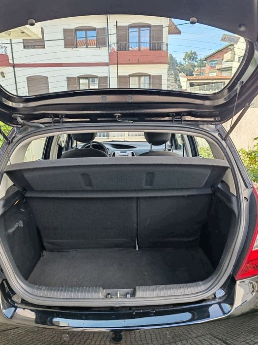 Hyundai i20 - NOVO - 53 mil kms!!! — photo 5