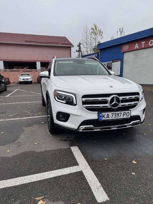 Продам  MERCEDES Benz GLB 250