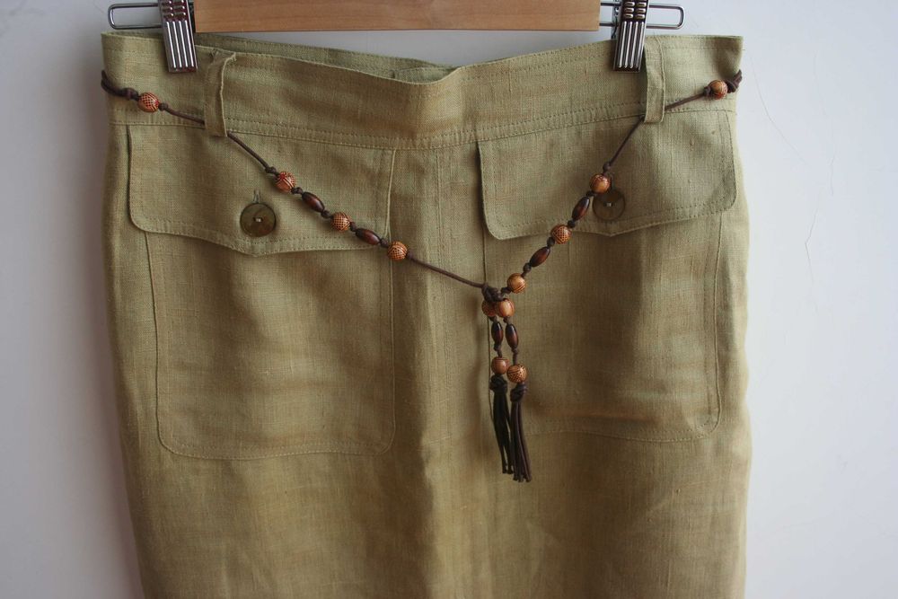 Saia de linho com aplicação