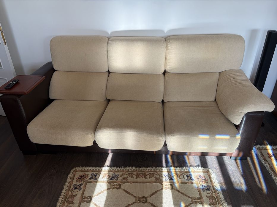 Sofá cama 3 lugares com chaise-lounger beje