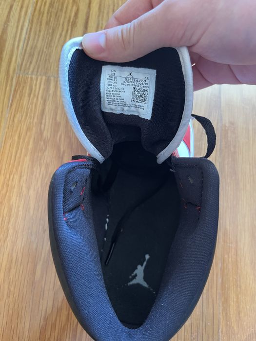 Air Jordan 1 Mid Chicago Toe 45