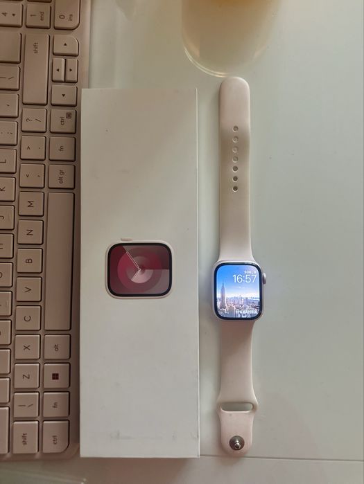 Apple watch 9 41mm pink + cellular