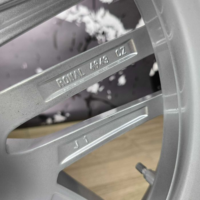 19" оригінальні одноширокі диски BMW 5 G60/G61/G30 7 G11/G12 933 Style