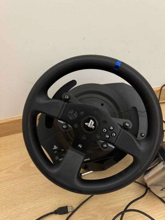 Volante + Pedais + Mudanças - Thrustmaster T300RS