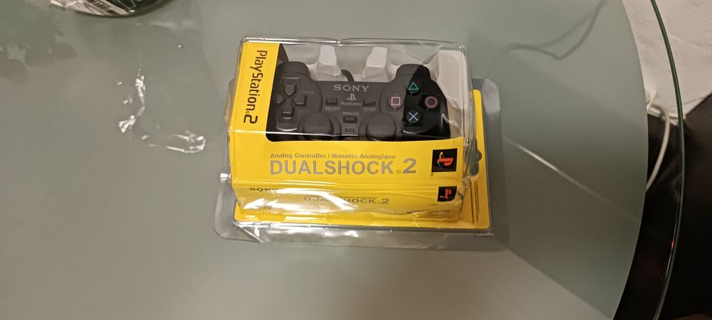 11 PS2 Games with One New Controller Plus Two Additional Controllers in the Box64739507928961122