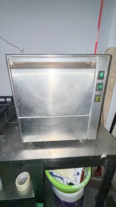 Máquina para de Lavar Copos e Chávenas