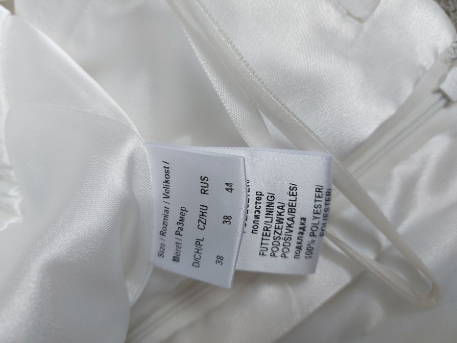 Piękna sukienia ślubna Marie Lund w stylu boho M