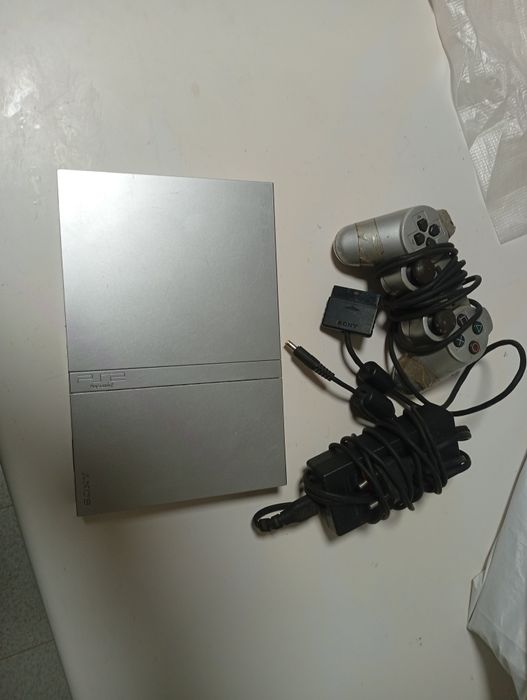 PlayStation 2 em bom estado