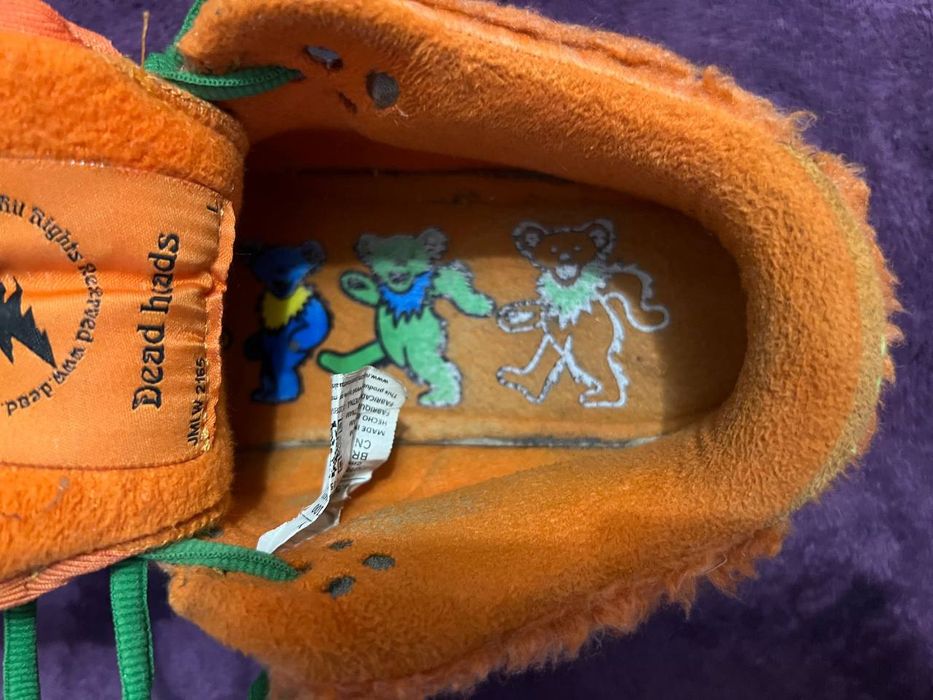 Кросовки NIKE  .