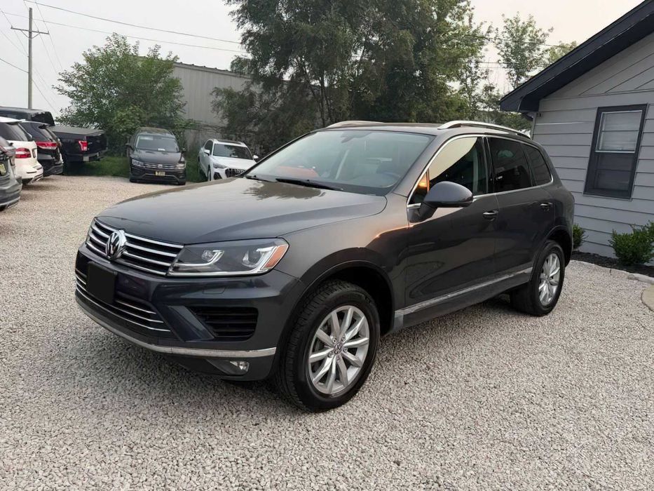 Volkswagen Touareg
